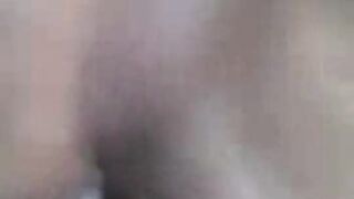 Fucking a sexy girl in the vagina - xxx video