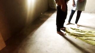 Fucking in the empty house of the village girl