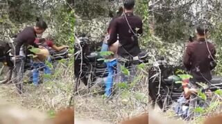 Fucking girlfriend by parking the bike in the forest
