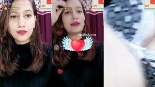 Bhabhi Girlfriend Squeezes Her Boobs and Tight Pussy Video