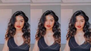 Shraddha aka Serena Acharya OnlyFans Nude Video Wet Pussy