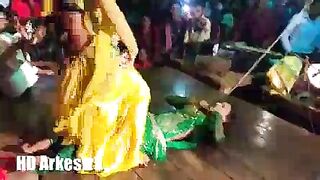 Hot sexy dance of Bihari orchestra