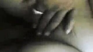 Bihari Bhauji driver fucked in the car